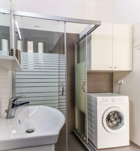 Apartamento Comfy Central Square Gem With Terrace