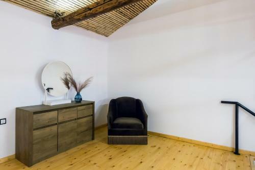 Aigli Seafront Loft-luxury Design Retreat