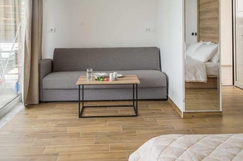 Apartamento Laura Maisons