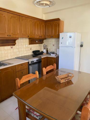 Elena?s Apartment