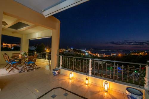 Apartamento Palaiochora Seaview Retreat - Cozy Sunset Rooftop