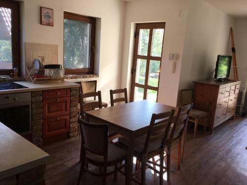 Apartamento Kemenc�s H�zik�