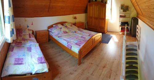 K�r�sparti Paradicsom