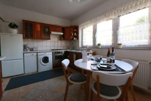 Teubel Apartman 2