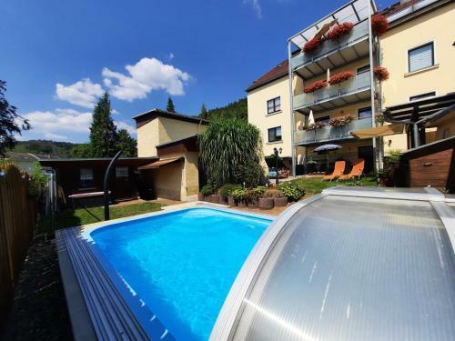 Apartamento Ferienhaus Und Ferienwohnung B�ttner