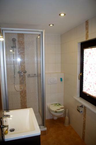 Apartamento Ferienhaus Und Ferienwohnung B�ttner