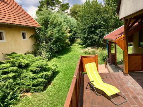 Hostal Bar�tkoz� Vend�gh�z