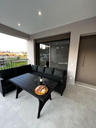Giannel Luxury Apartment 1