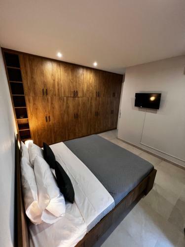 Giannel Luxury Apartment 2