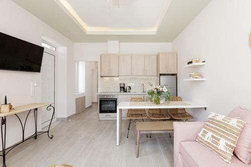 Evelyna House Near Rethymno Beach