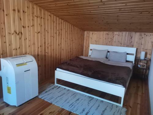 Tina Apartman