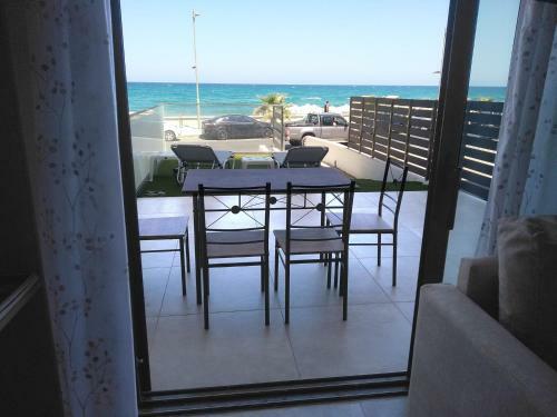 One - Beachfront Apartment