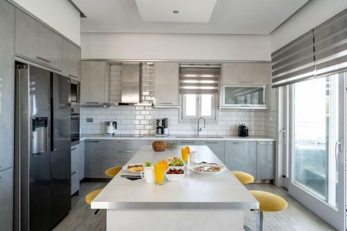 Villa Makrilis