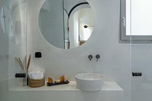 Utopia Villas Santorini