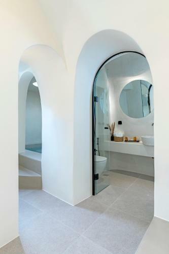 Utopia Villas Santorini