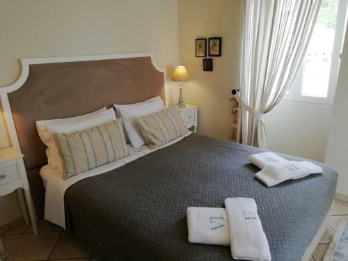 Imerolia Beach Villa Kassiopi Corfu