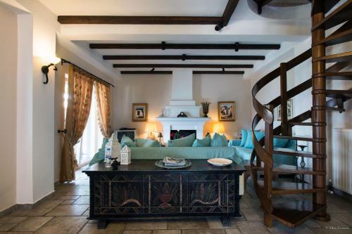 Imerolia Beach Villa Kassiopi Corfu