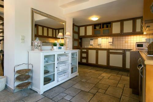 Imerolia Beach Villa Kassiopi Corfu