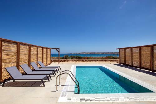Cato Agro 2, Seafront Villa With Private Pool