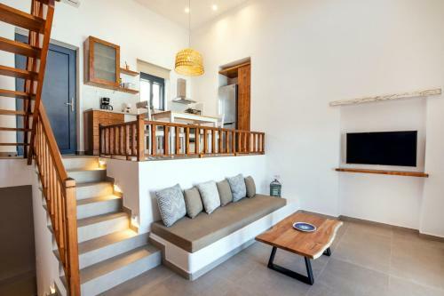 Cato Agro 2, Seafront Villa With Private Pool