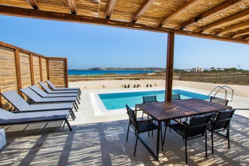 Cato Agro 5, Seafront Villa With Private Pool