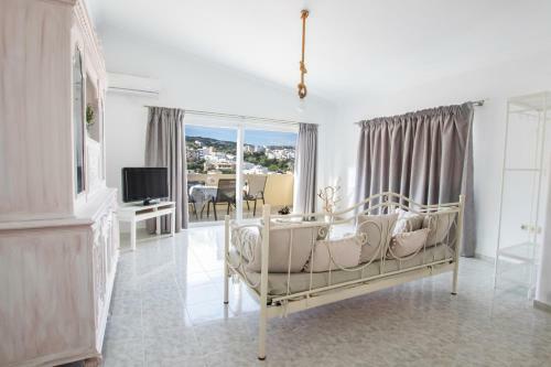 Amalthia Apartment