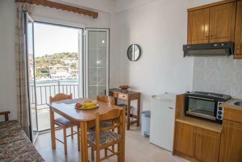 Limani Apartments