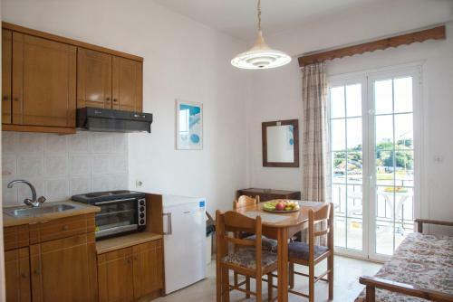 Limani Apartments