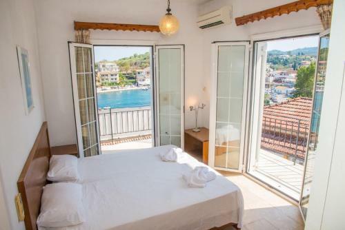 Limani Apartments