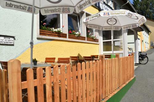 Hostal Landgasthof Gr�ner Baum