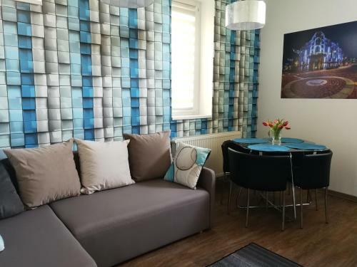 Class Apartment