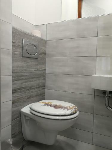 Class Apartment