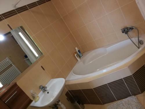Tisza Parti Luxus Apartman