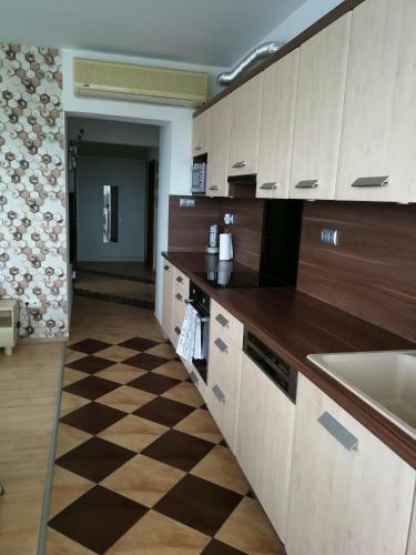 Tisza Parti Luxus Apartman