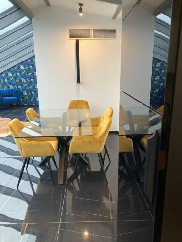 Noir Hotel- Penthouse Apartman Jacuzzival
