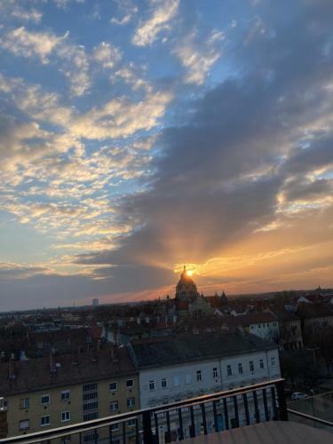 Noir Hotel- Penthouse Apartman Jacuzzival