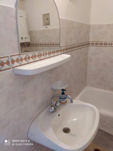 D�m T�r Apartman