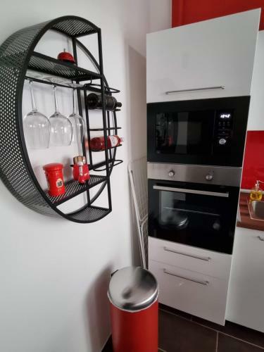 Fl�ra Apartman