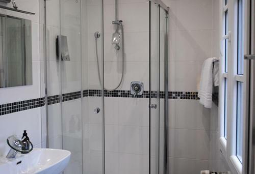 Bed & Breakfast Zehnthof G�stehaus Am Moselufer