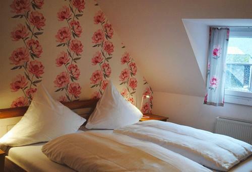 Bed & Breakfast Zehnthof G�stehaus Am Moselufer