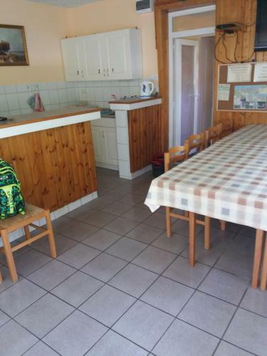 Hostal �d�m Vend�gh�z 2
