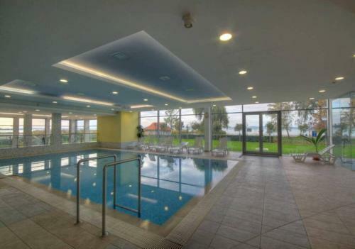 Mf Club 218 Golden Beach Wellness Apartment