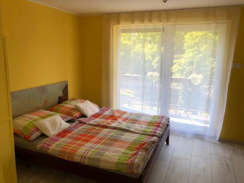 House For 6 Ppl At Lake Balaton
