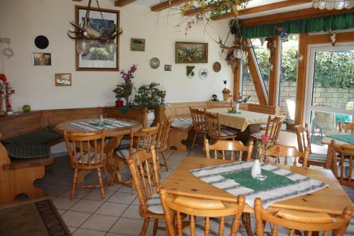 Hostal Cafe & Pension Carmen