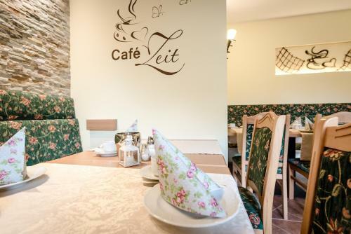 Hostal Cafe Hotel Hoyer