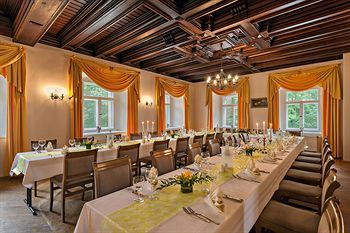 Schlo�hotel Alth�rnitz