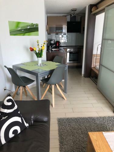 Apartamento Ferienwohnung Kuhn