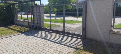 Apartamento Besz�des-lak, Aranypart