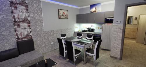Apartments In Siofok/balaton 38420