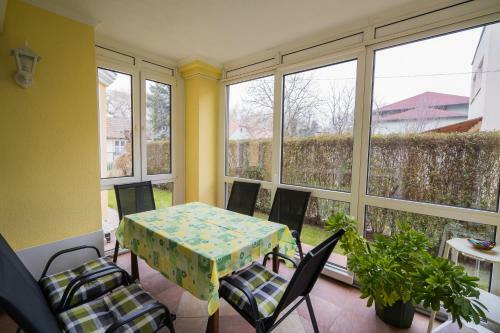 Apartamento Korponyi Villa